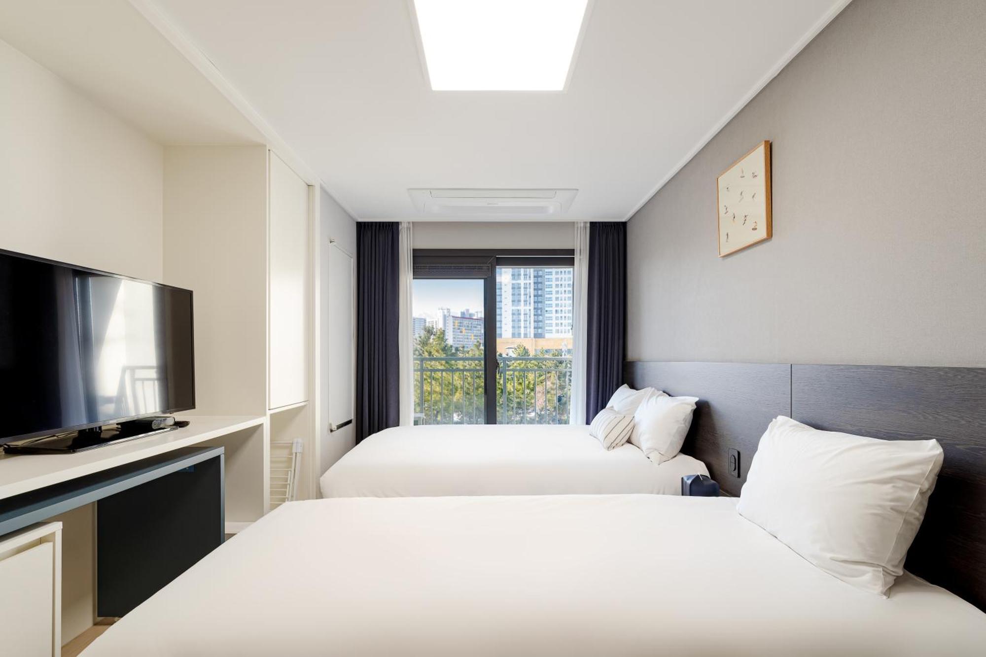 Urbanstay Sokcho Beach Ab Εξωτερικό φωτογραφία